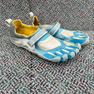 Vibram Fivefingers Bikila Women’s 9 Barefoot Running Shoes Minimalist